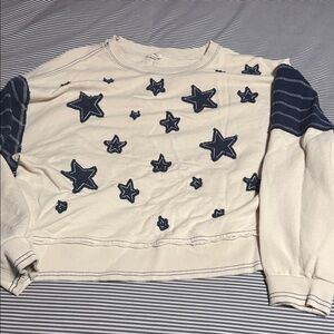 Women’s size sm Pilcro crew neck